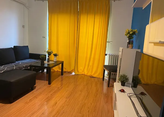 With Gorgeous View Of Center ブカレスト