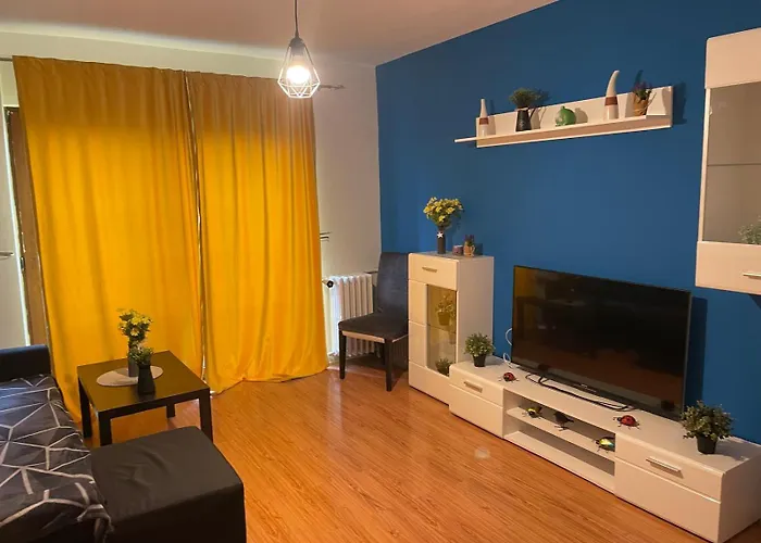 With Gorgeous View Of Center Apartman Bukarest